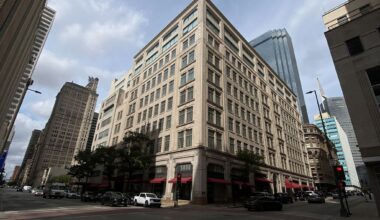 Saks sought $126 million from Dallas to keep Neiman Marcus downtown