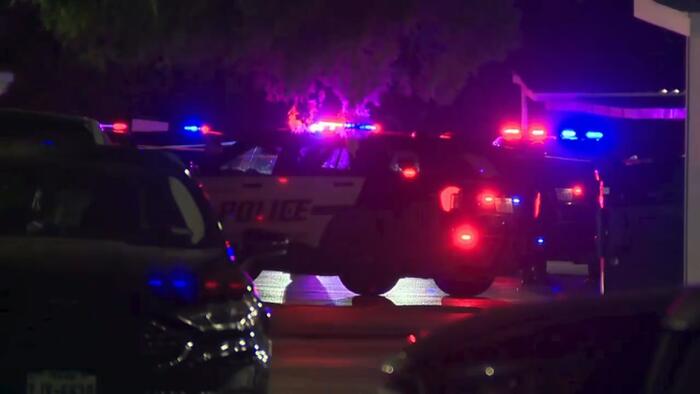 1 hospitalized, 1 detained after shooting on North Side, SAPD says