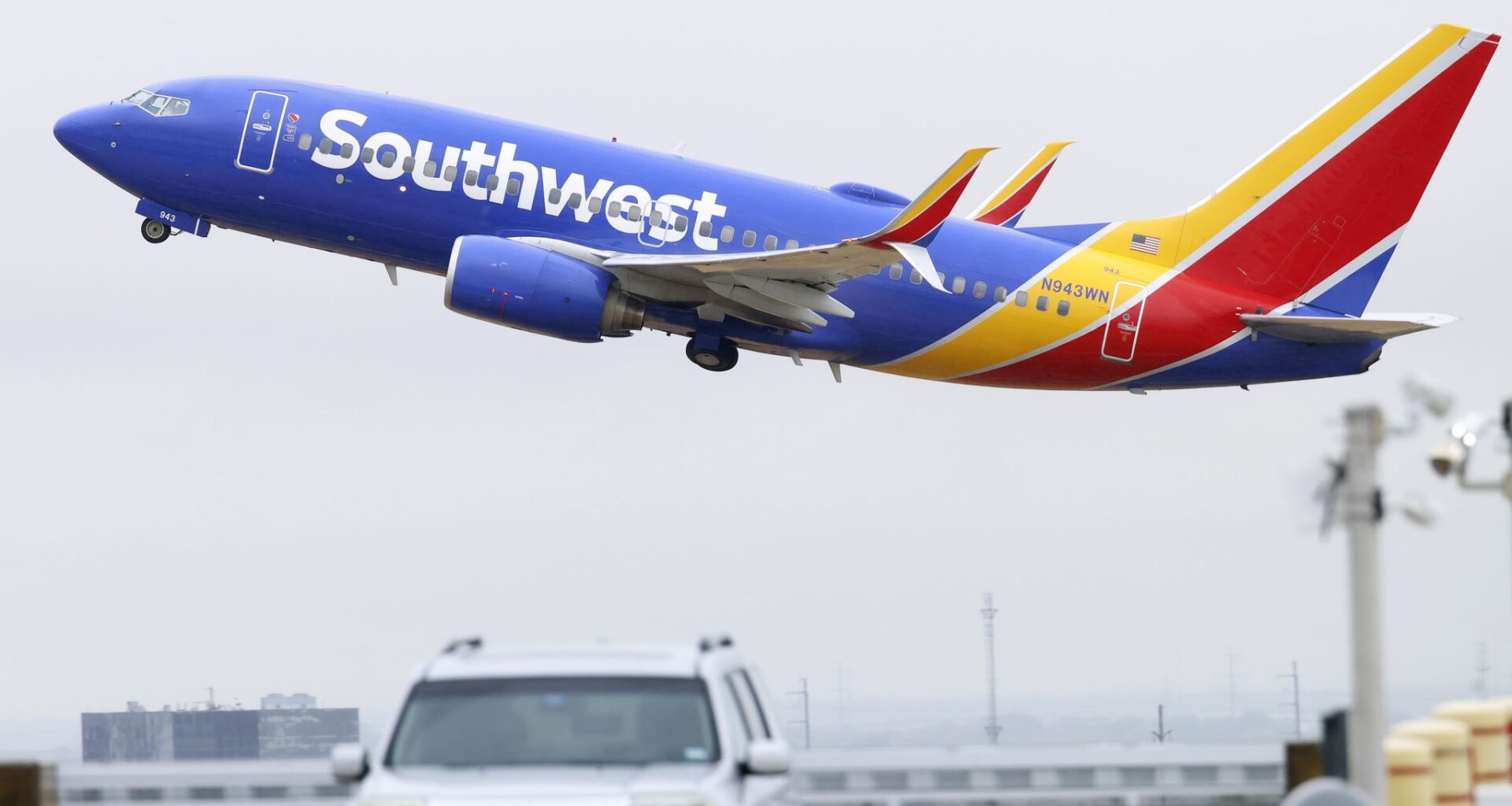 Southwest Airlines says demand stays strong amid airfare hike