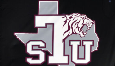 Texas Southern football ends losing streak with win over Southern