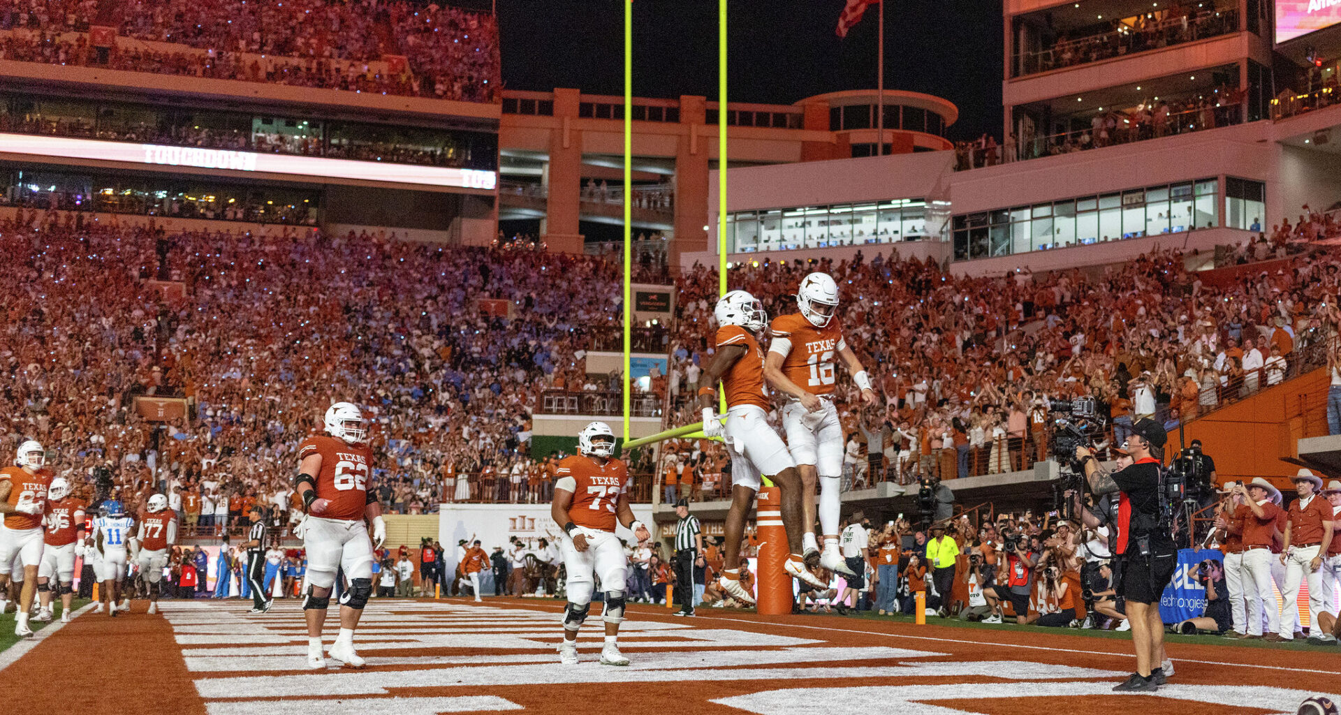 AP top 25 college football poll: Texas takes a leap, Texas Tech falls