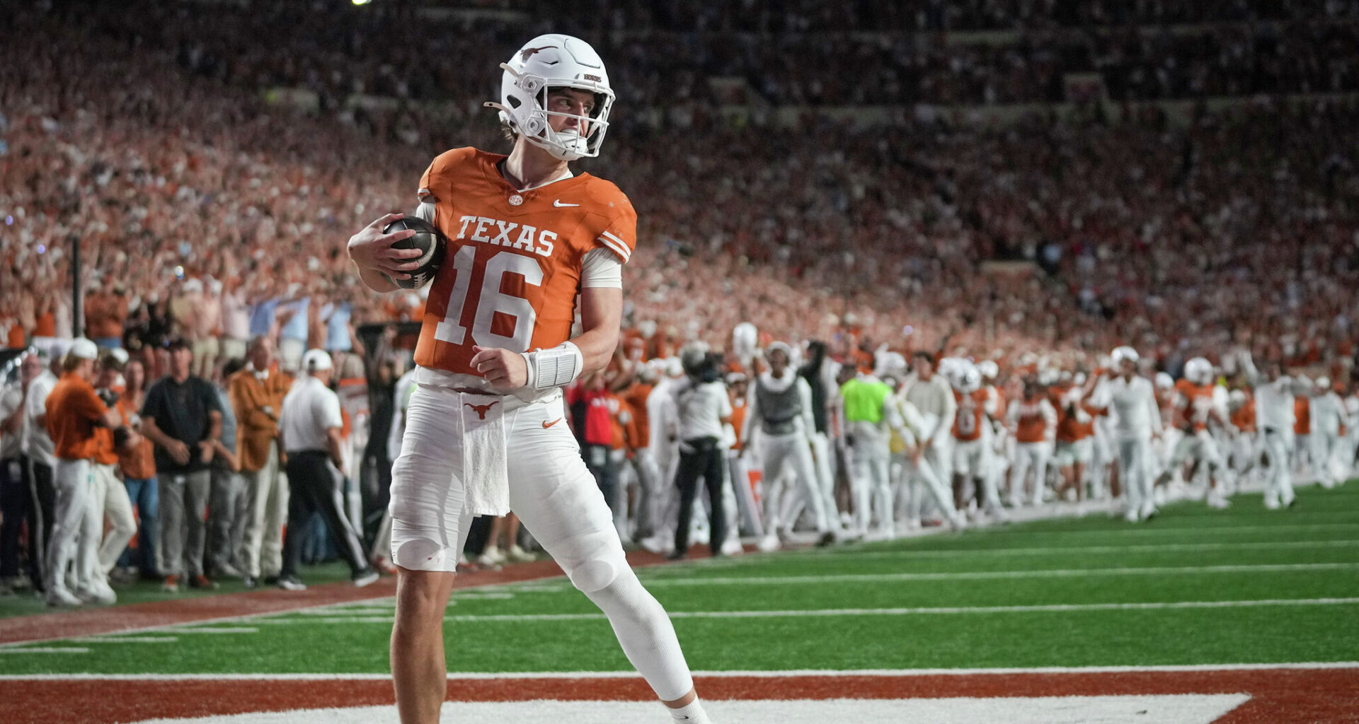 Texas football needs more consistency from Longhorns QB Arch Manning