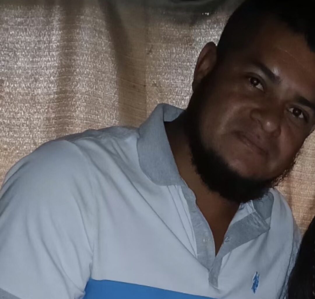 Photo of Manuel De Jesus Cruz-Estudillo, 39, who is wanted on two murder warrants following a double homicide Saturday, Oct. 24, 2026, near Laredo, Texas.