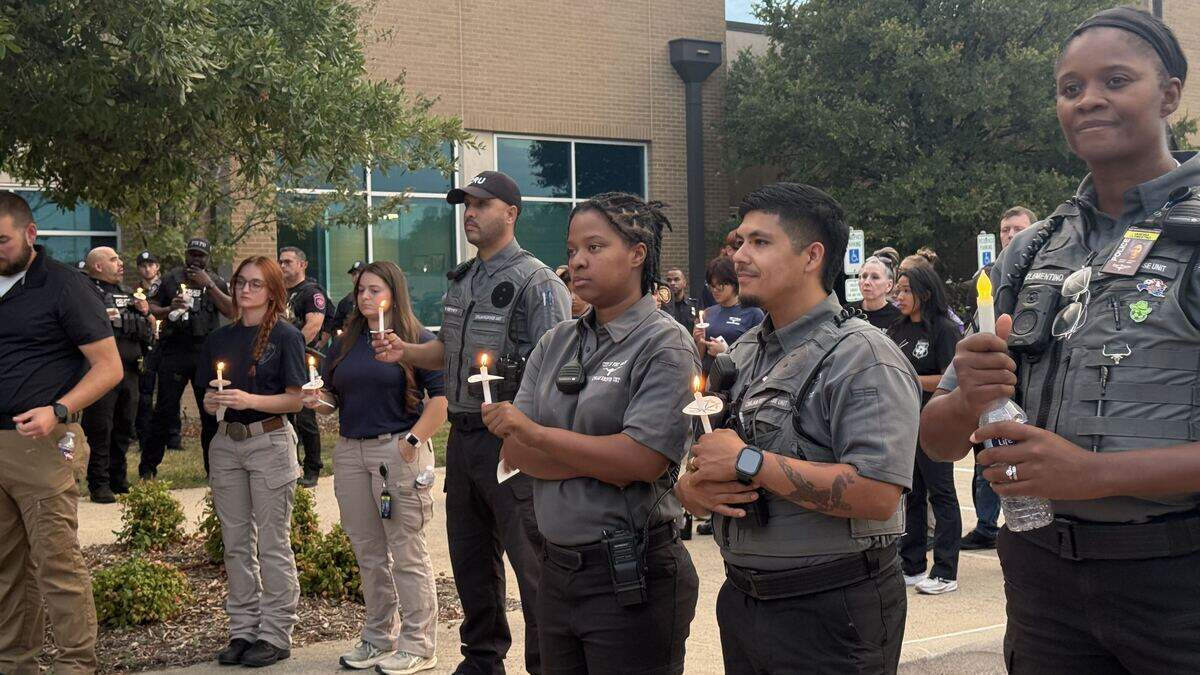 Fort Worth honors Officer Brian Gentry at vigil