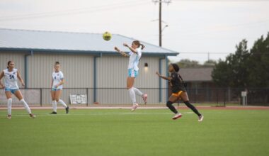 Curs, Holloway Score in Regular Season Finale