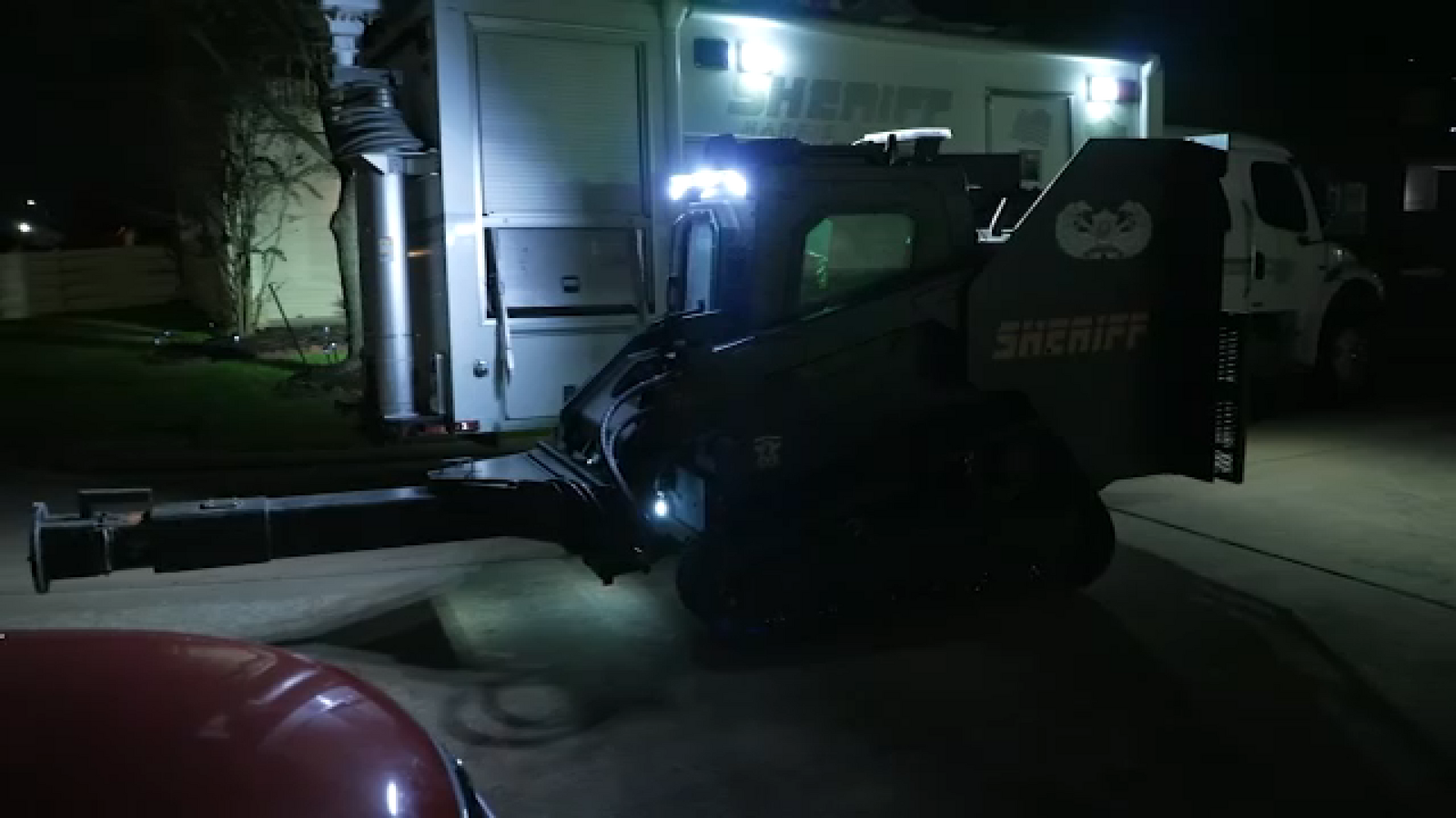 Armed suspect taken into custody after barricading himself and infant inside home, sheriff says