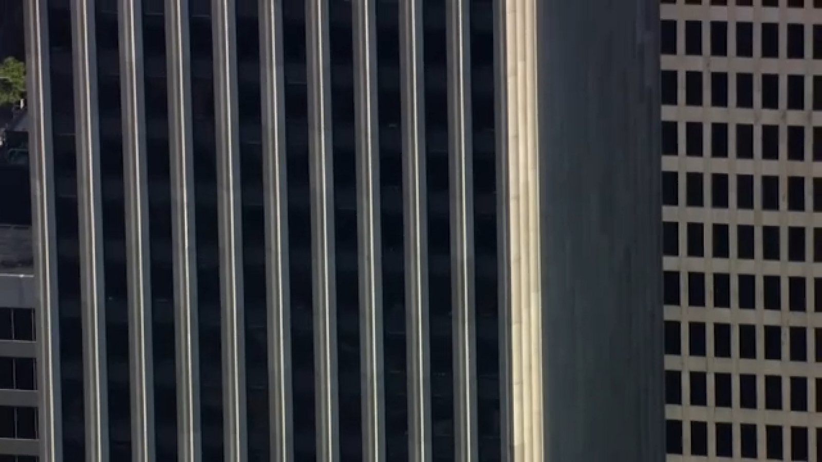 City of Houston votes to list 2 city buildings in downtown Houston