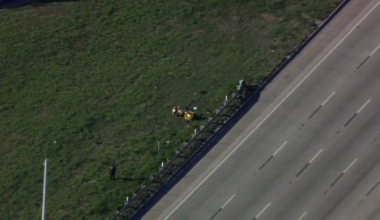 Deadly crash on I-610 East Loop at Clinton Drive prompts southbound mainlanes closure, TxDOT says