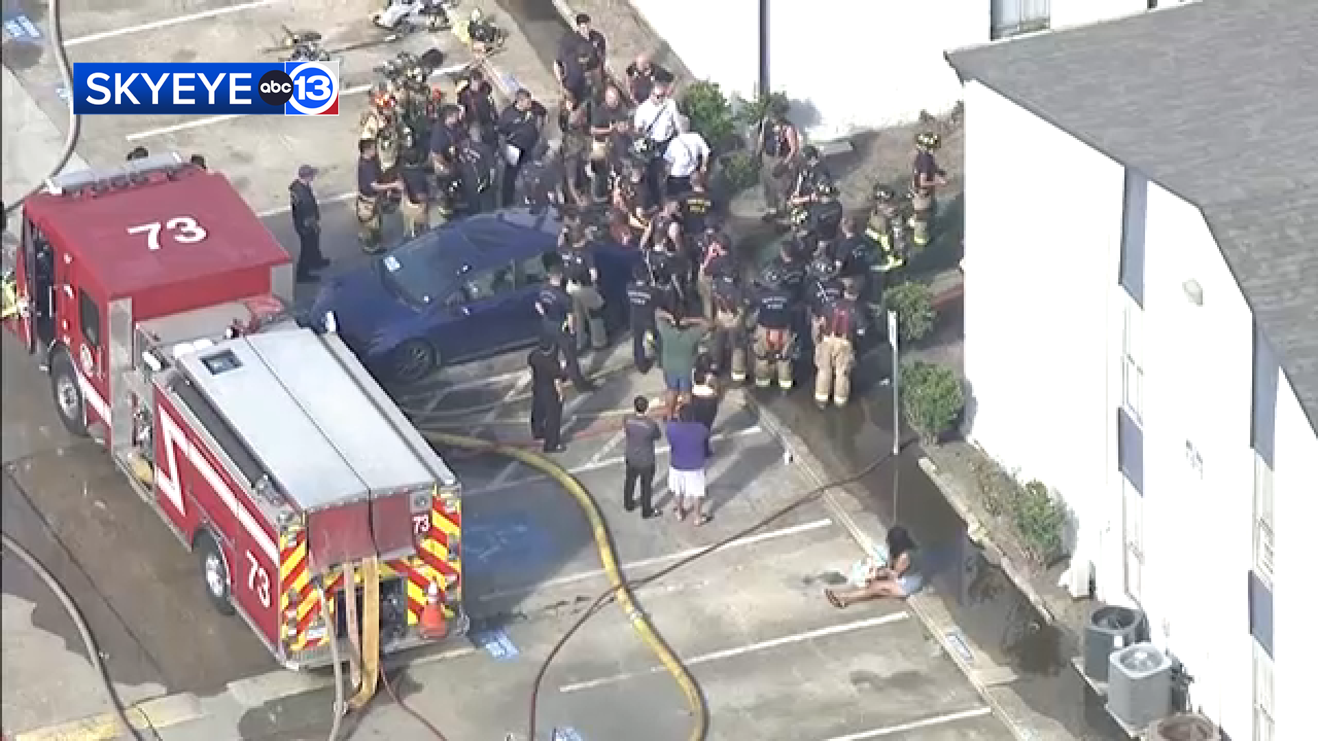 SkyEye13 captured images of emergency crews repsonding to a fire in southwest Houston.