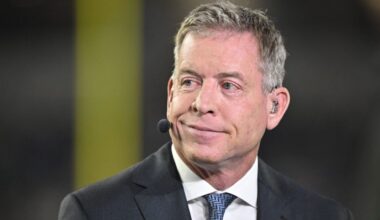Aikman Eyeing ‘Next Landing Spot,’ Doesn’t Deny Rift With Buck