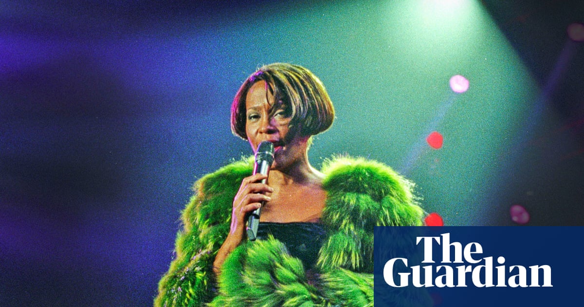 Holding Lightning by Emily Lordi review – an intimate portrait of Whitney Houston | Whitney Houston