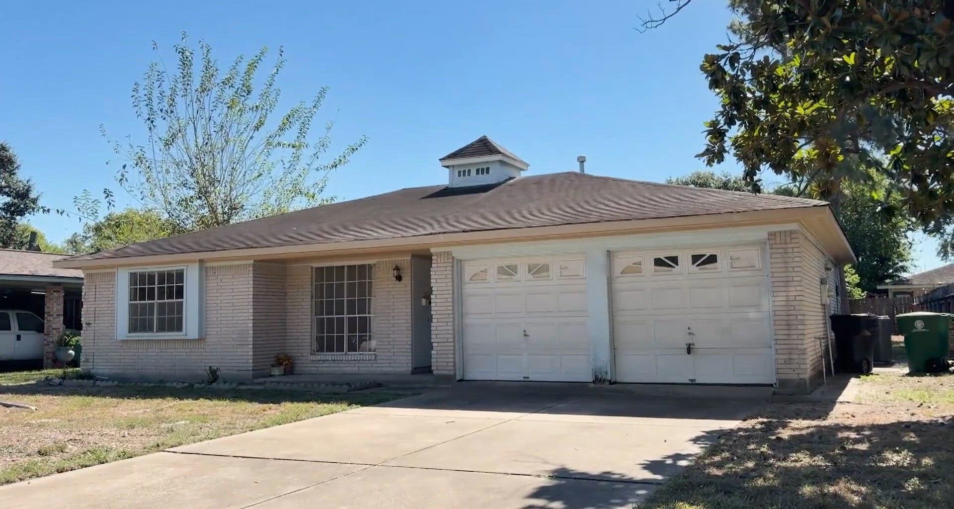 EXCLUSIVE: Mother, son arrested in alleged scheme to take 87-year-old Houston woman’s home for $10, court documents say