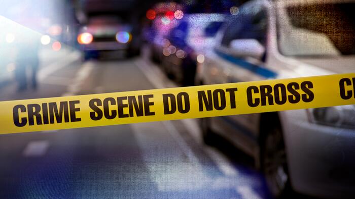 Houston man accused of robbing people at knifepoint after crash