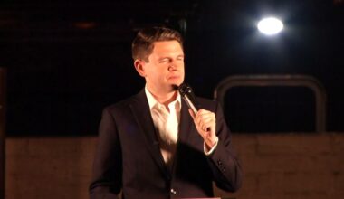 Talarico rallies Corpus Christi voters as Texas Senate race nears Election Day