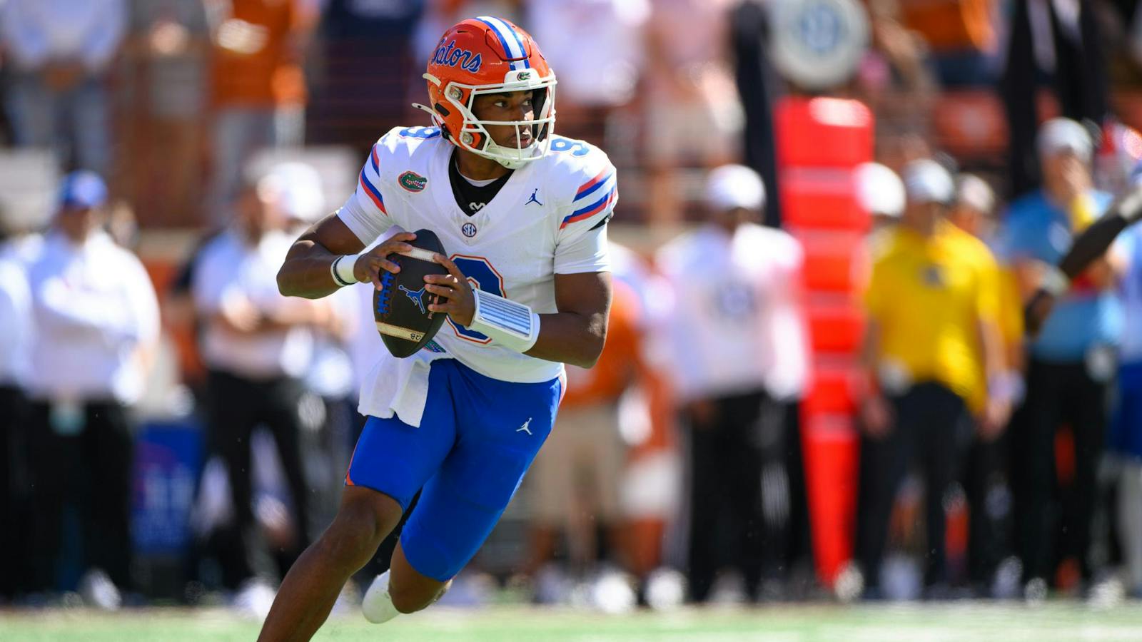 Florida offense sparks in second half to fuel upset of No. 7 Texas