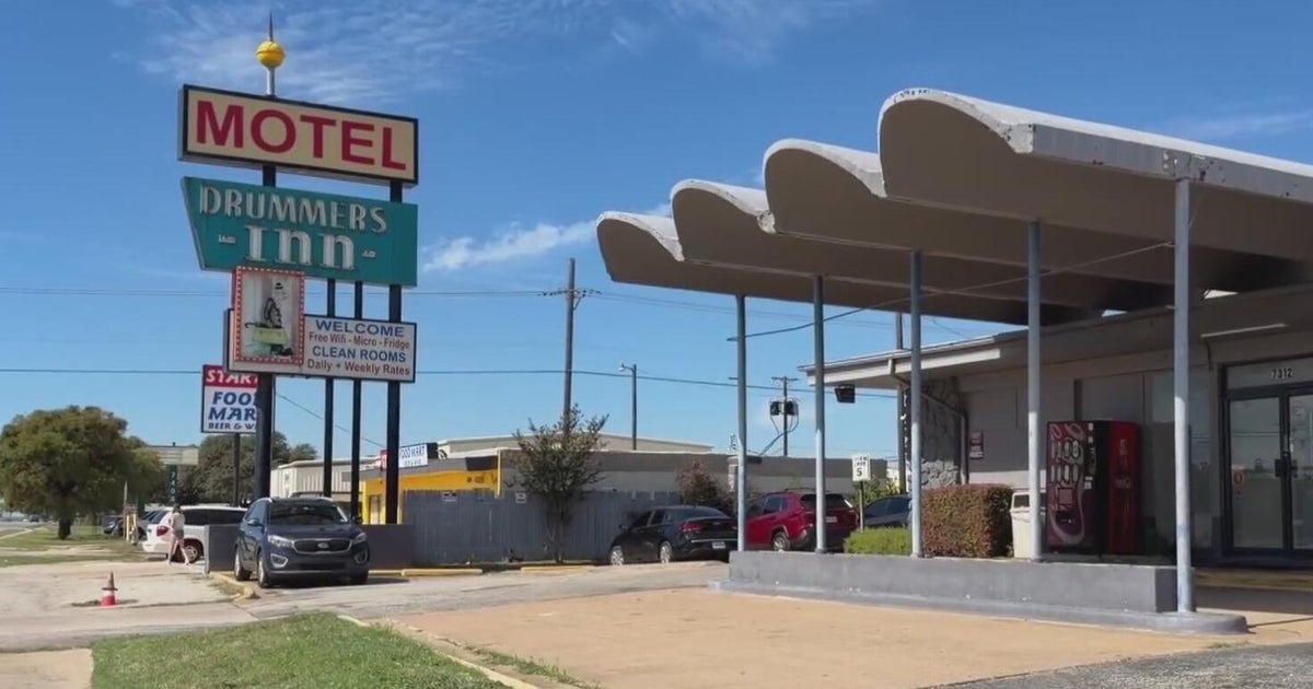 Mom, boyfriend charged after newborn found dead inside dumpster at Fort Worth motel, police say