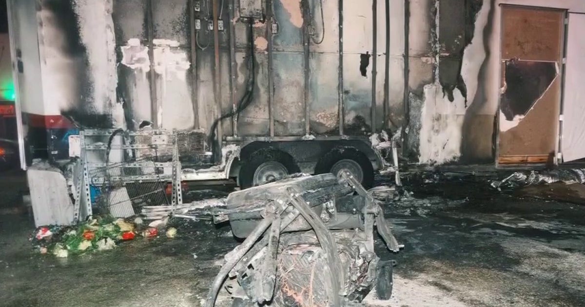 East Austin food trailer owner left with second-degree burns after explosion