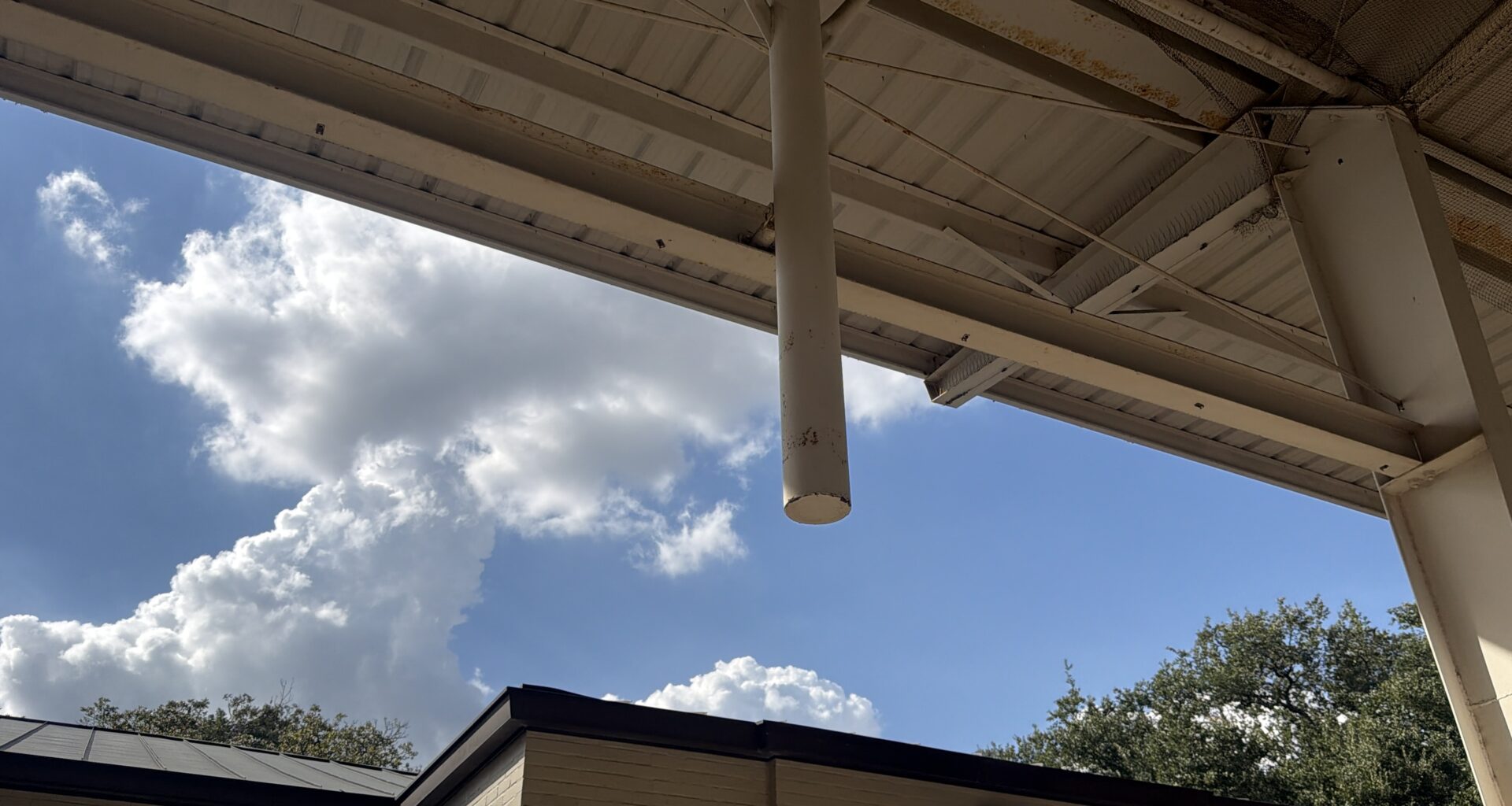 Houston parks department says they plan to reinstall basketball hoops at Proctor Plaza Park · Click2Houston