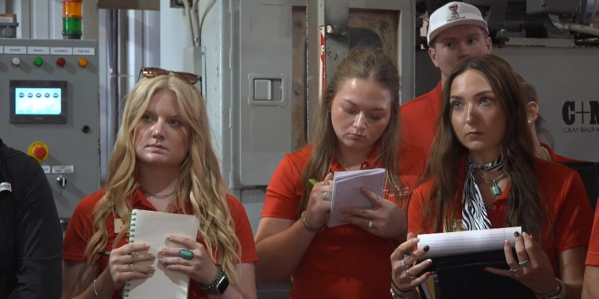 Texas Tech MILE program takes students into the field for hands-on agriculture training