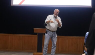 Mayor kicks off town hall sessions with talk of antidiscrimination, vaping ordinances | City