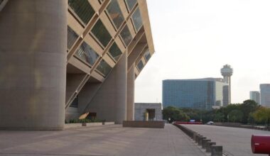 Dallas Group Launches Petition to Put City Hall’s Future Before Voters | Local