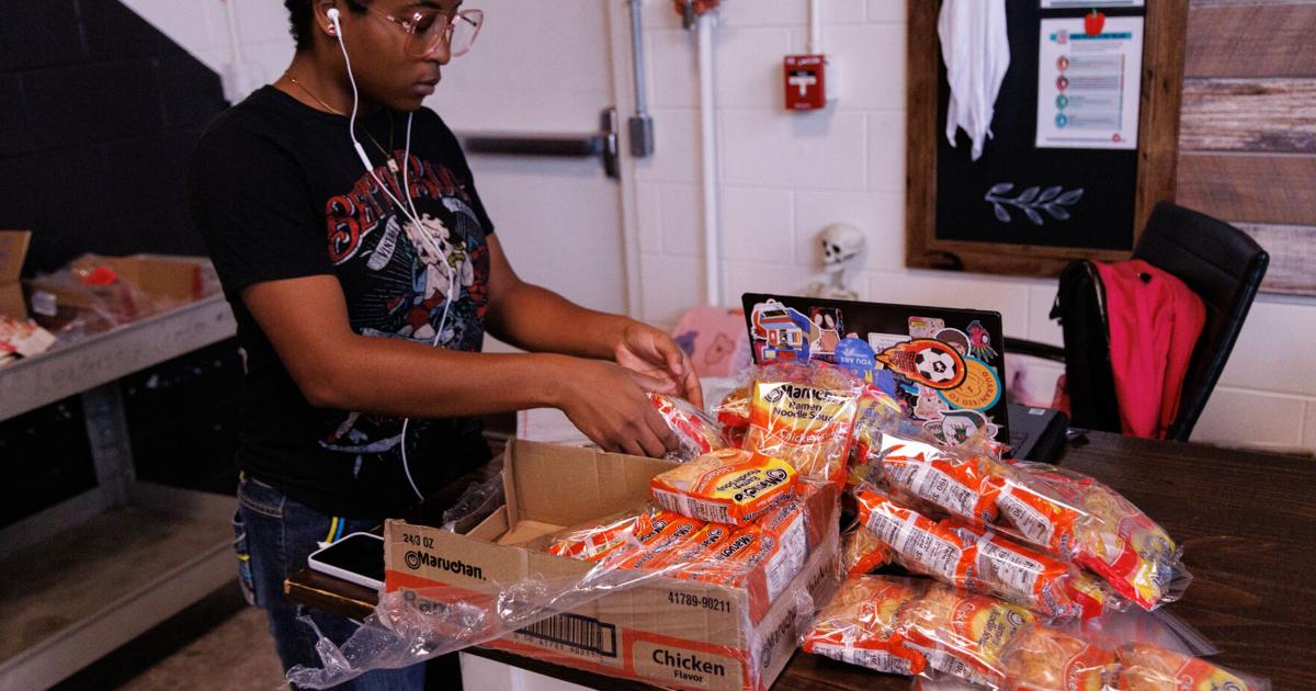 UT System food drive competition secures over 77,000 donations | Campus