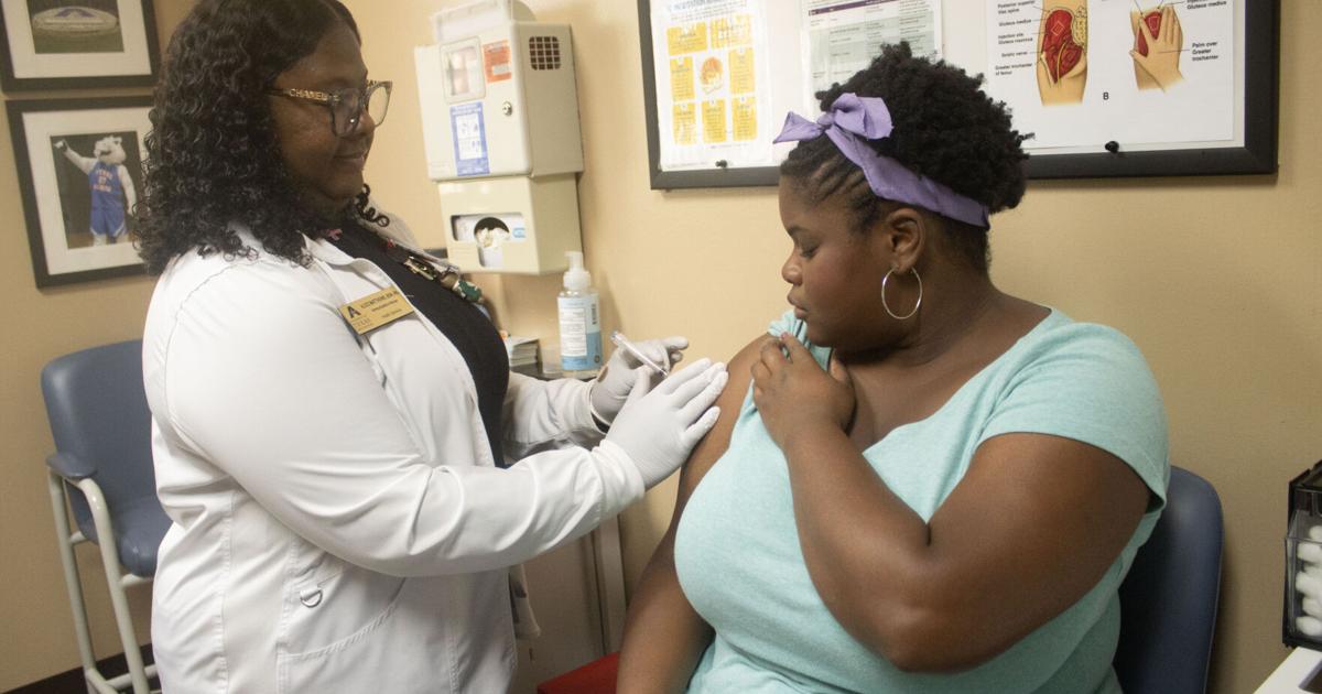 Free flu shots through UTA Health Services aim to protect campus | Campus