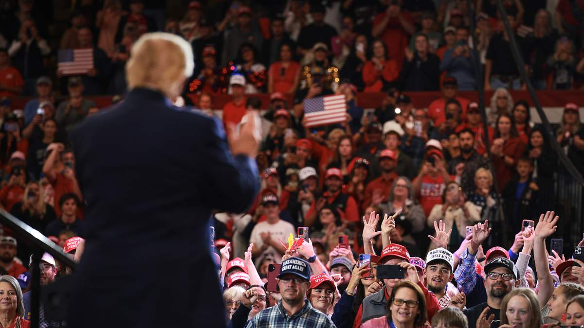 President Trump Caps Off Texas Rally Two-Step In Lubbock, Announces New Energy Policy | News Radio 1200 WOAI