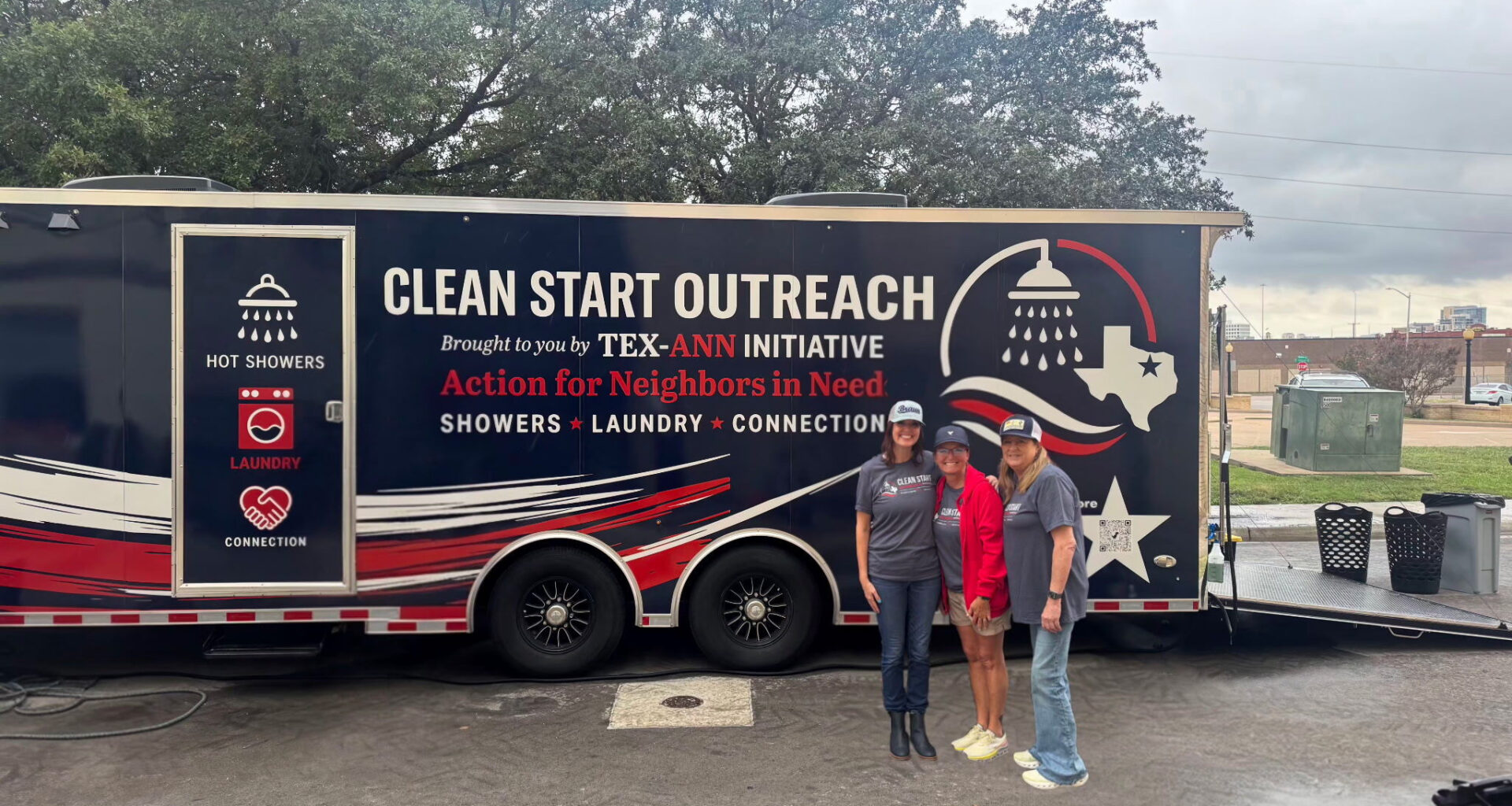 Fresh start: New Tarrant nonprofit offers showers, laundry and dignity to homeless people