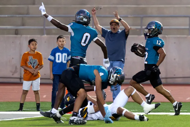 Pebble Hills’ Oscar Hernandez scores a touchdown against Eastwood during a District 1-6A football game Thursday, Oct. 1, 2026, at SAC 1 in El Paso, Texas.