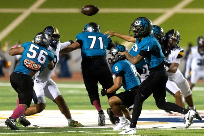 Pebble Hills’ Joe Fernandez throws a pass against Eastwood during a District 1-6A football game Thursday, Oct. 1, 2026, at SAC 1 in El Paso, Texas.