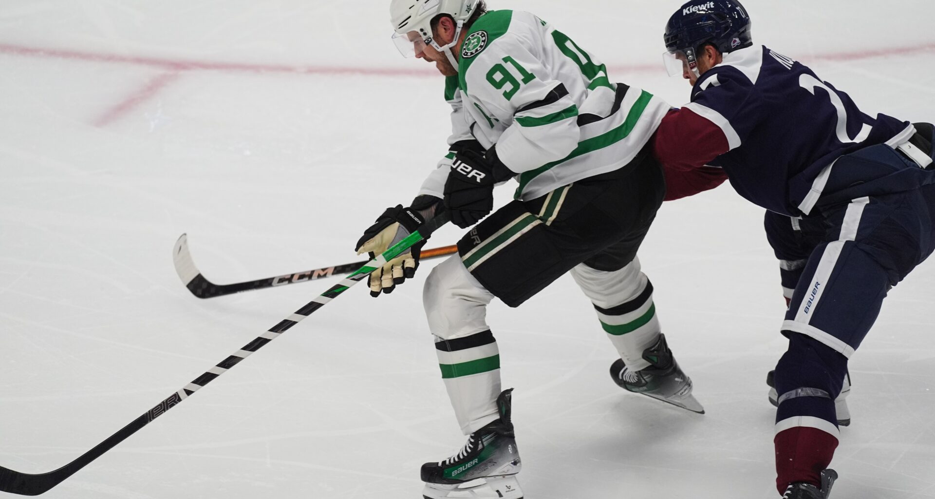 Colorado Avalanche loses to Dallas in 3-2 shootout loss