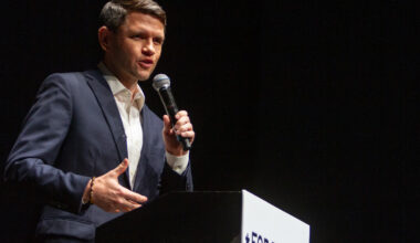 Talarico takes aim at Elon Musk, mega-donors at El Paso campaign rally