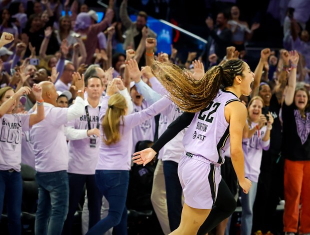Golden State Valkyries' Veronica Burton (22) celebrates as the Golden State Valkyries win against the Dallas Wings at the Chase Center in San Francisco, Calif., on Thursday, Oct. 2, 2026. (Shae Hammond/Bay Area News Group)
