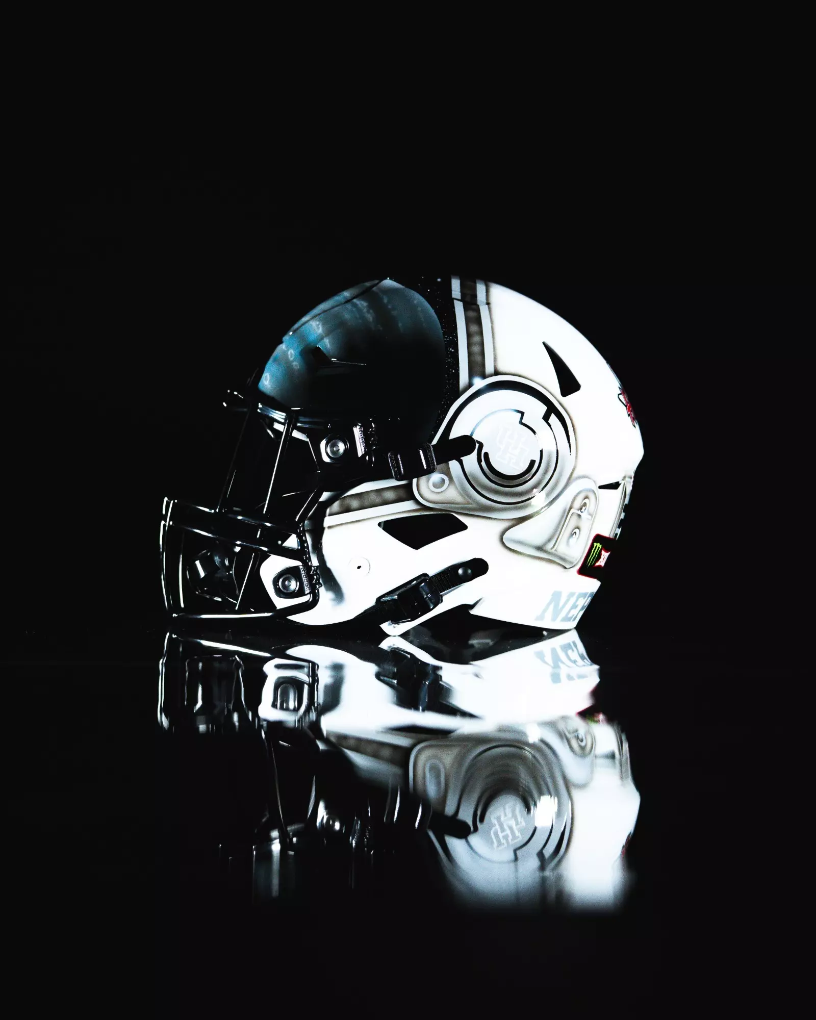 Earth helmet cropped
