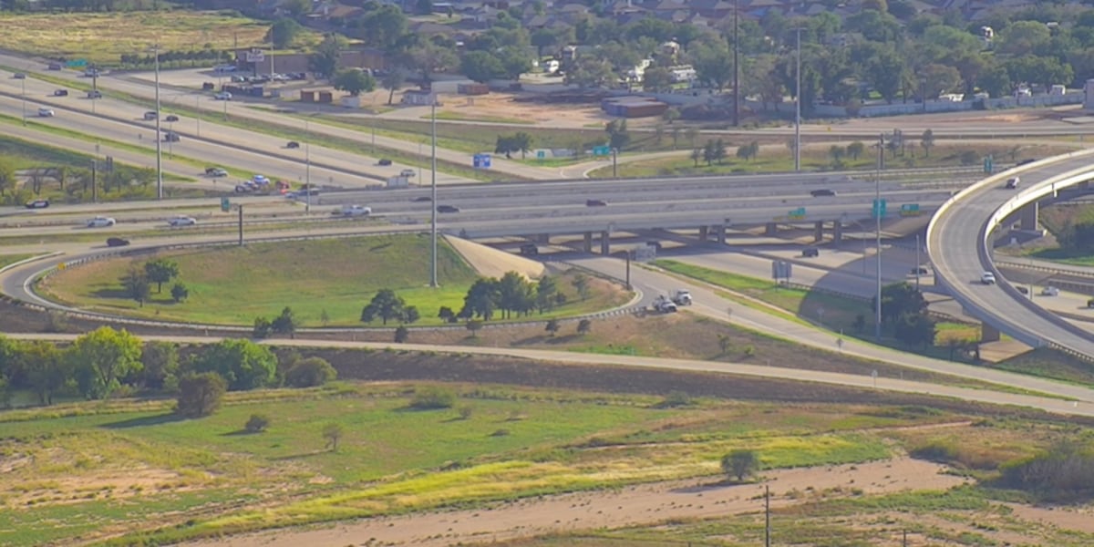 WATCH LIVE: Truck hit bridge, I-27 access road traffic diverted at South Loop 289