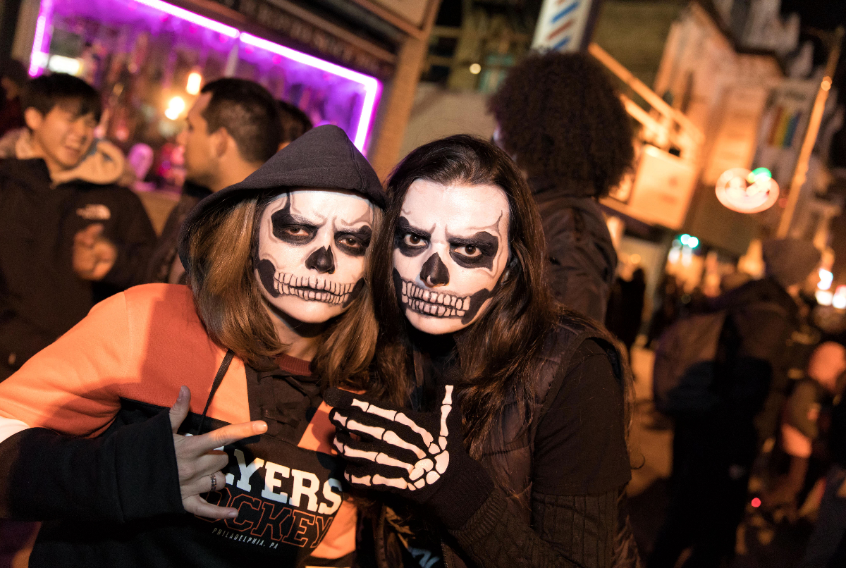 This iconic Dallas neighborhood is closing its streets next weekend for Texas's biggest free Halloween party