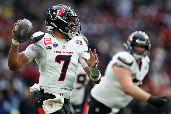 HOUSTON TEXANS QB C.J. STROUD NAMED AFC OFFENSIVE PLAYER OF THE WEEK