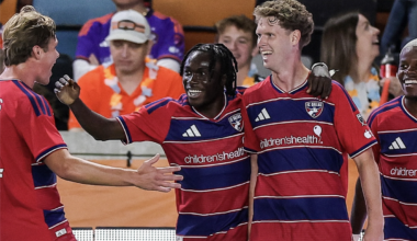 FC Dallas Steals the Texas Derby Back in Stoppage Time, 2-2
