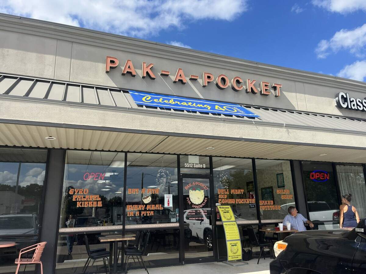 Pak-A-Pocket off Bryant Irvin Road in Fort Worth busy for lunch hour on Wednesday, Oct. 14, 2026.