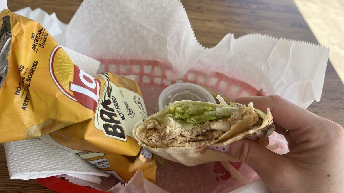 Pak-A-Pocket restaurant is a 40-year-old Fort Worth gem