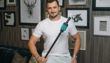 San Antonio founder's smart crutches guide recovery after surgery