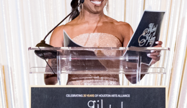 The Gilded & Golden Gala: Celebrating 20 Years of Houston Arts Alliance | Houston Style Magazine