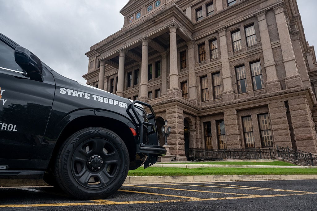 Texas DPS warns troopers over Signal use after ICE detention