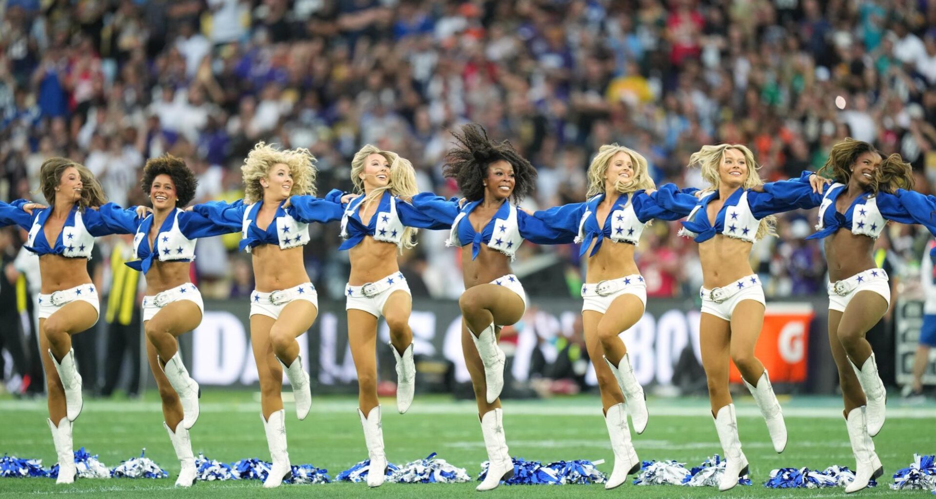 Dallas Cowboys cheerleaders unionize after years of fighting for higher pay
