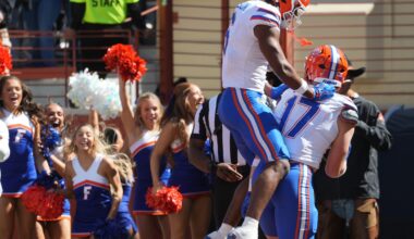 Gators stun No. 7 Texas in QB Tramell Jones Jr.'s first start