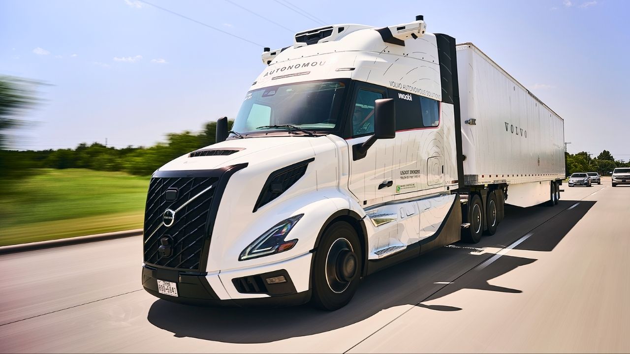Volvo, Waabi Start Dallas-Houston Autonomous Freight