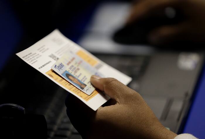 How to become a poll worker in the Houston area for 2026 midterm election