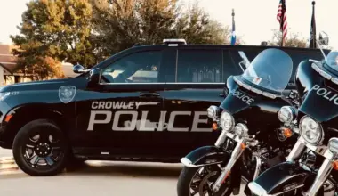 6-year-old safe after car stolen from Crowley Walmart