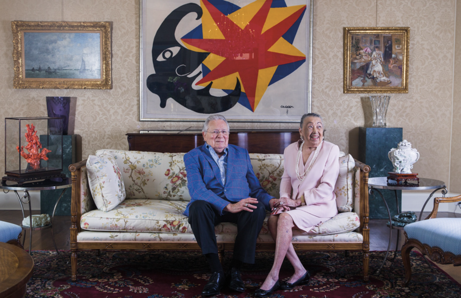 Joe R. and Teresa Lozano Long, longtime supporters of UT Health San Antonio, received the Santa Rita Award, the highest honor from the UT System Board of Regents. Photo courtesy of Austin American-Statesman